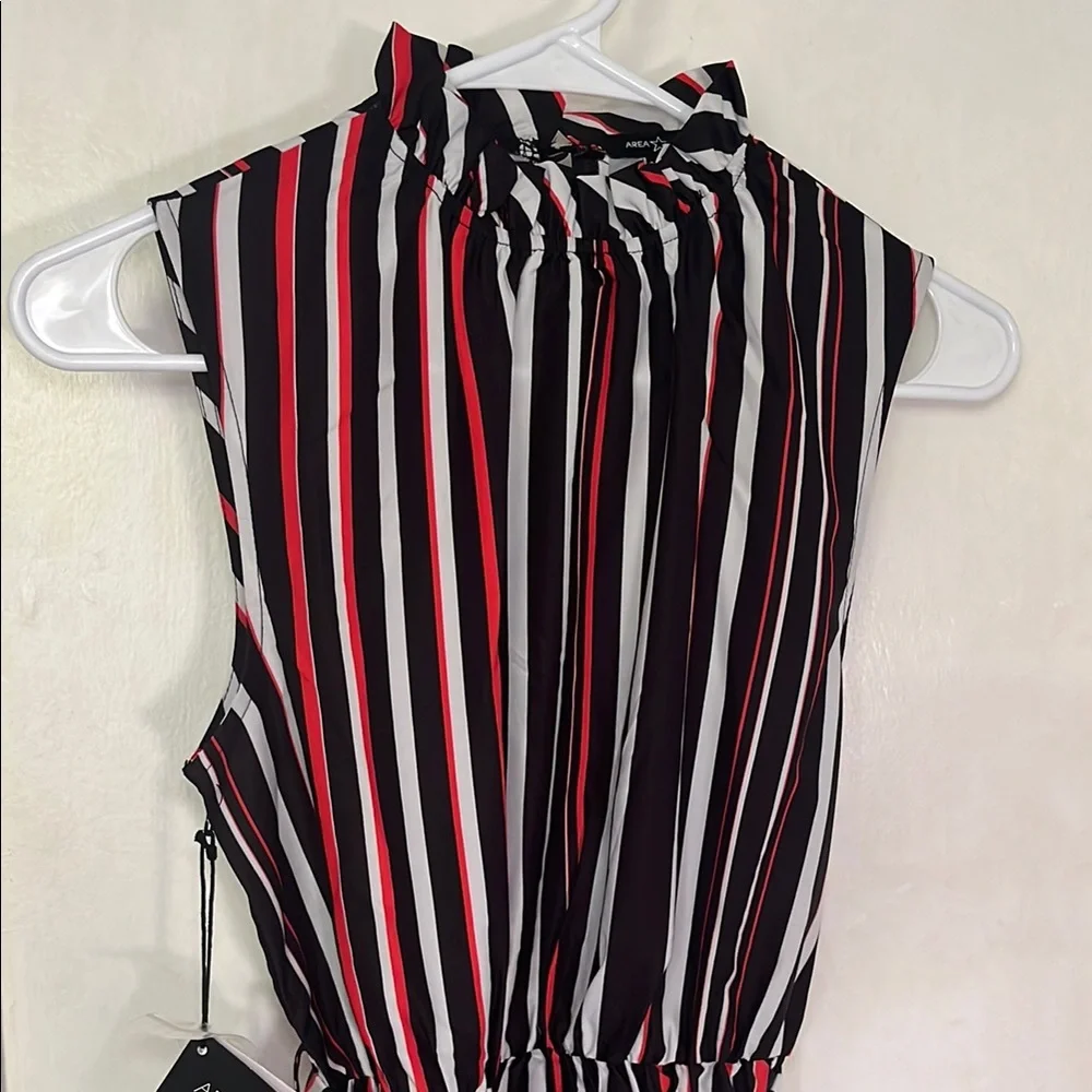 Area star Dress - Picture 2 of 6